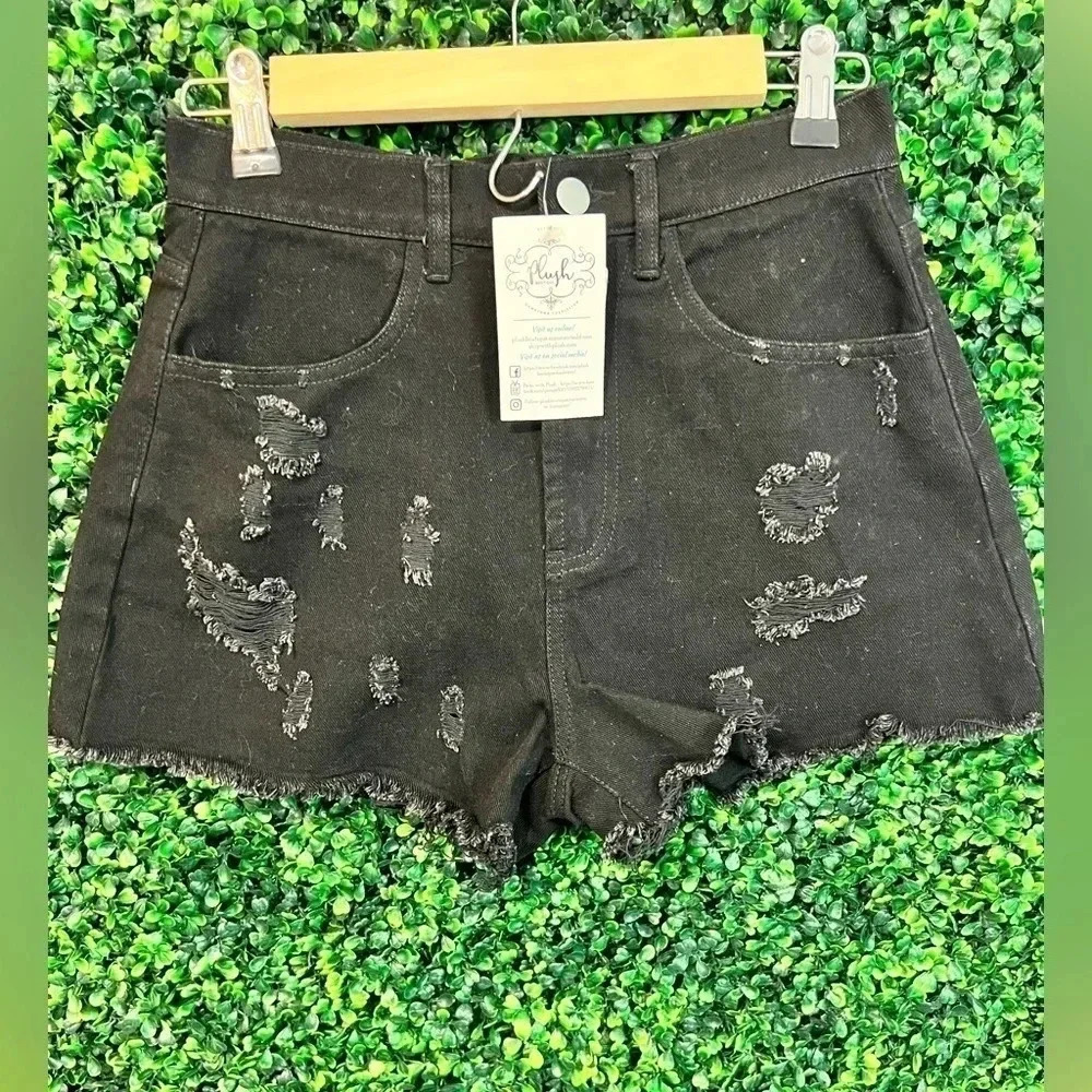 Boutique Distressed Denim Shorts in Black - Small NWT - Picture 2 of 7